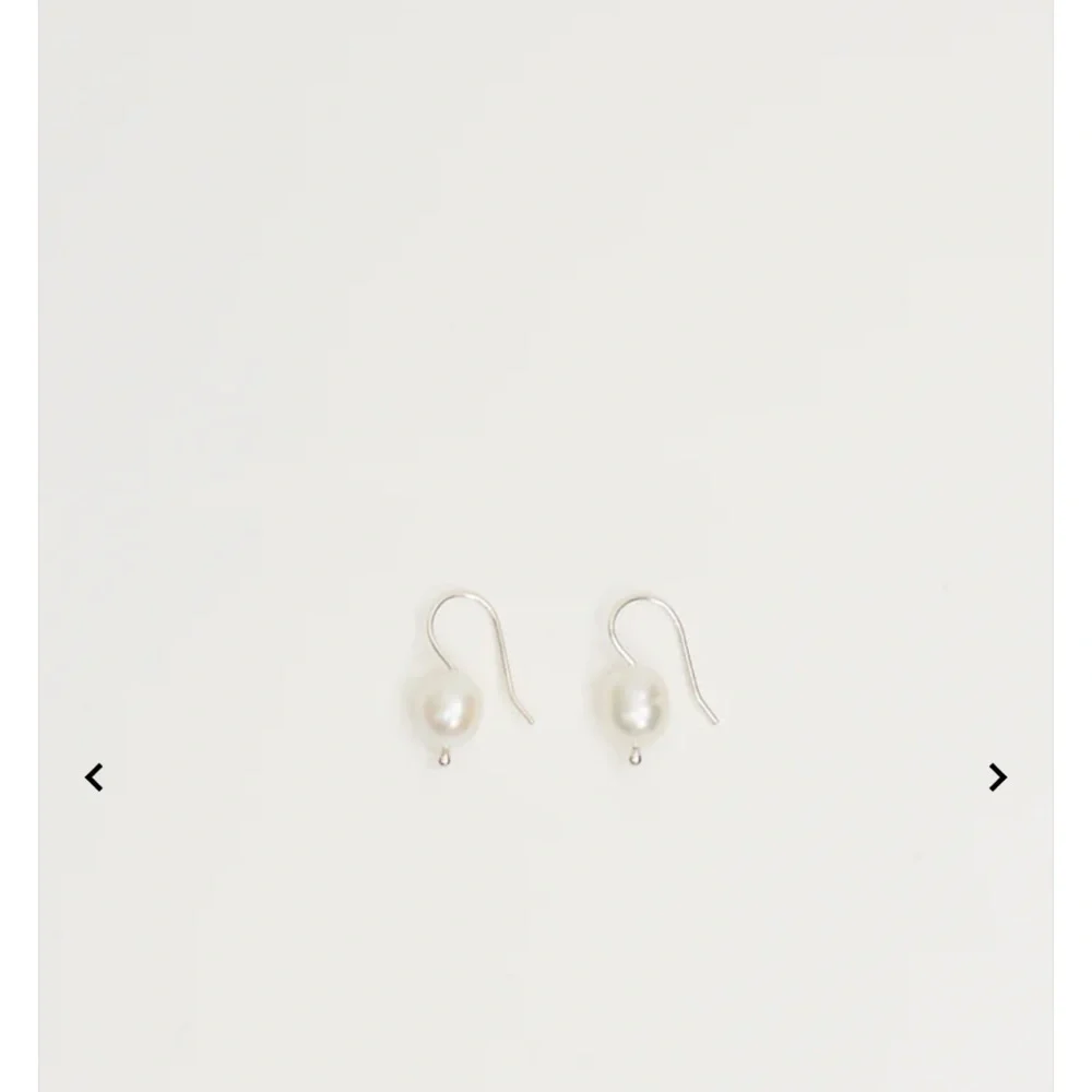 Sophie Buhai Mermaid South Sea Pearl Earrings 🪸 White - Picture 6 of 9